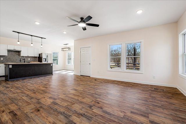 245 ECOLOGY LOOP, Unincorporated, TN 38028