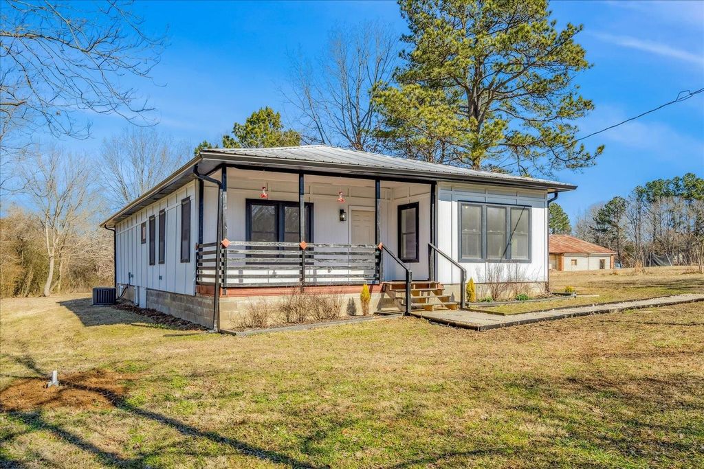 245 ECOLOGY LOOP, Unincorporated, TN 38028