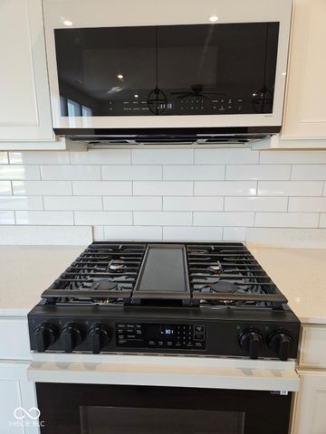 6918 Seattle Slew Drive, Whitestown, IN 46075