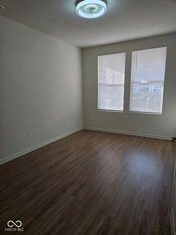 6918 Seattle Slew Drive, Whitestown, IN 46075