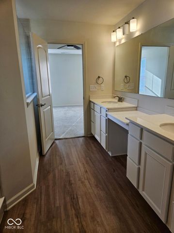 6918 Seattle Slew Drive, Whitestown, IN 46075