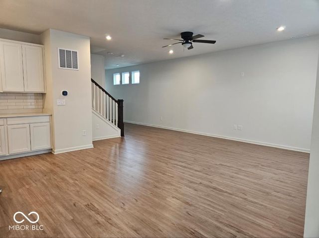 6918 Seattle Slew Drive, Whitestown, IN 46075