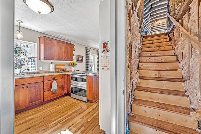 1620 Ayers RD, Moneta, VA 24121