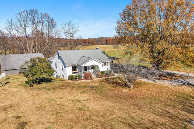 1620 Ayers RD, Moneta, VA 24121