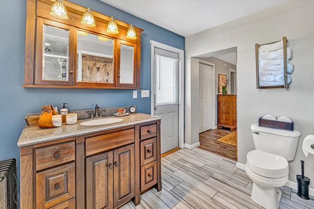 1620 Ayers RD, Moneta, VA 24121