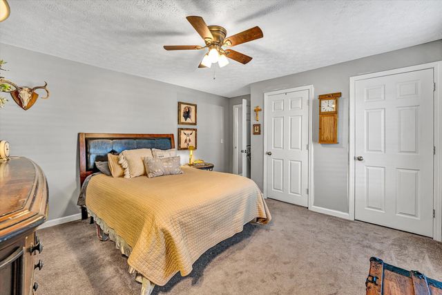 1620 Ayers RD, Moneta, VA 24121