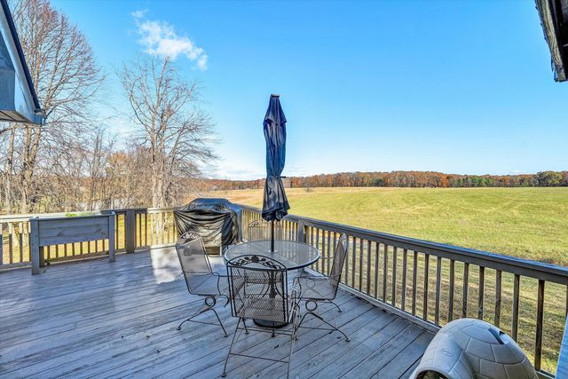 1620 Ayers RD, Moneta, VA 24121