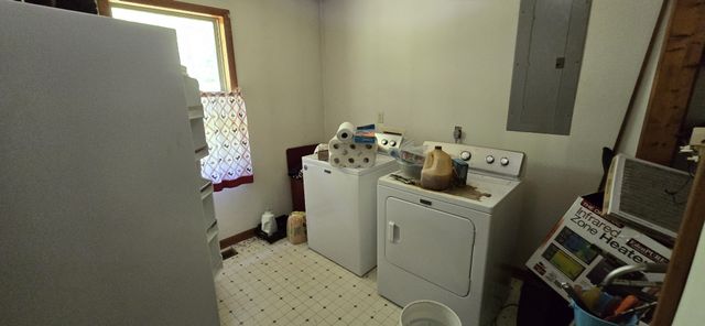 5387 Highway 230, W, Mc Ewen, TN 37101