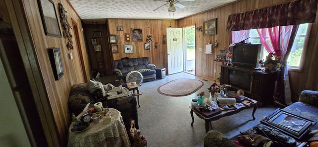 5387 Highway 230, W, Mc Ewen, TN 37101