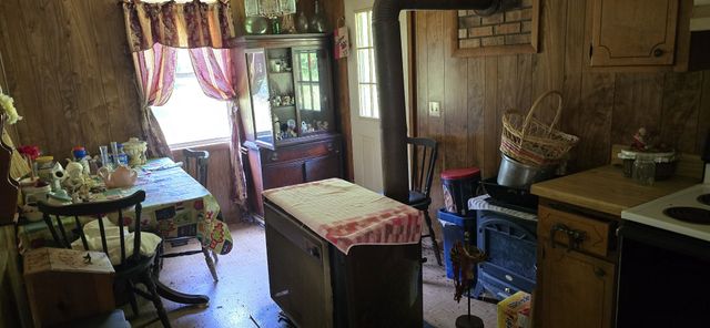 5387 Highway 230, W, Mc Ewen, TN 37101