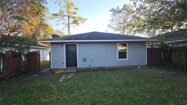 11919 Greenmesa Drive, Houston, TX 77044