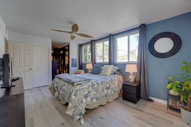 3920 Riviera Dr U, San Diego, CA 92109