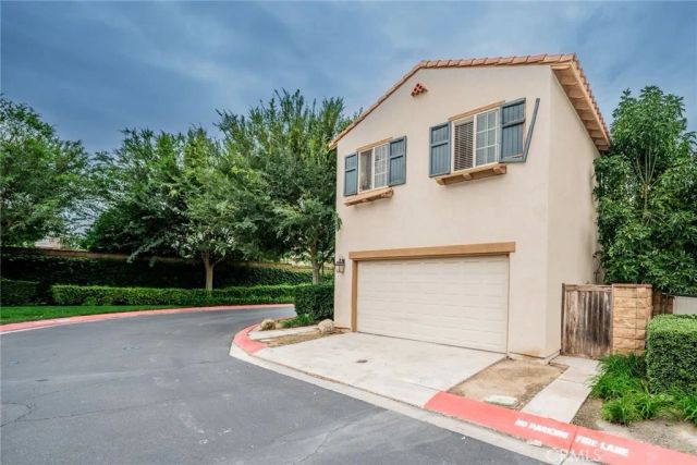 6361 Chattanooga Dr, Riverside, CA 92504