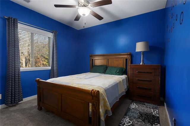 106 E Woodland Avenue, Lone Jack, MO 64070