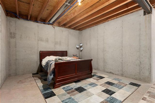 106 E Woodland Avenue, Lone Jack, MO 64070