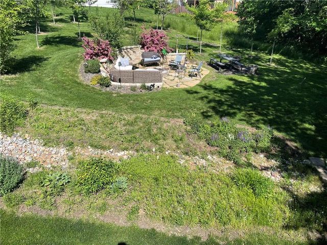 106 E Woodland Avenue, Lone Jack, MO 64070