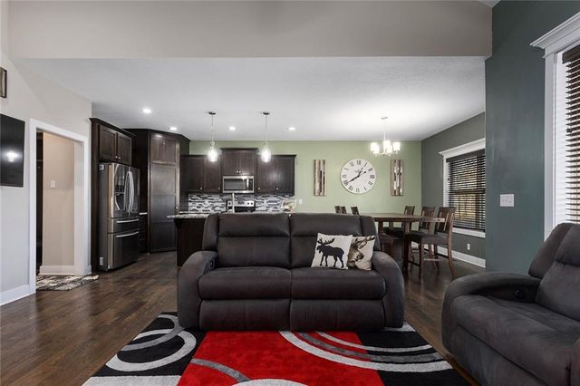 106 E Woodland Avenue, Lone Jack, MO 64070