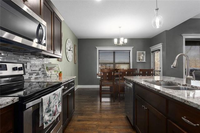 106 E Woodland Avenue, Lone Jack, MO 64070