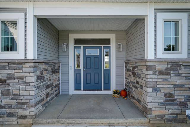 45 Armetale Luster, Penfield, NY 14580