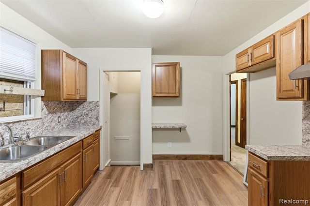 5311 Philip Street, Detroit, MI 48224