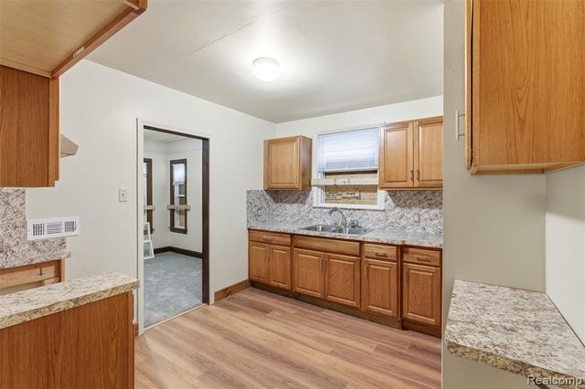 5311 Philip Street, Detroit, MI 48224