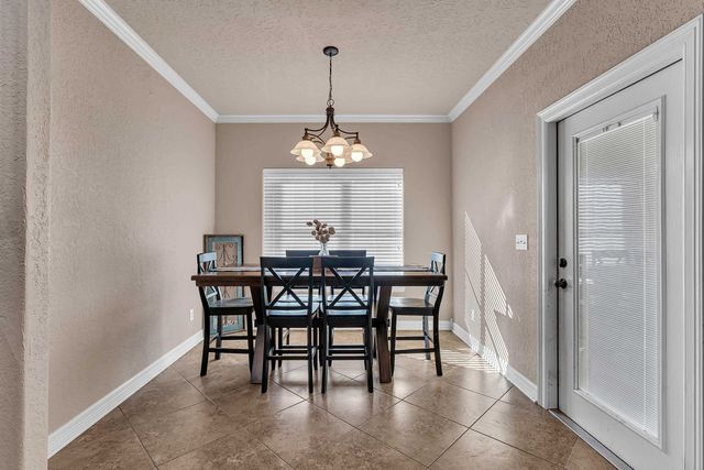 265 Towering Oaks Lane, Longview, TX 75602