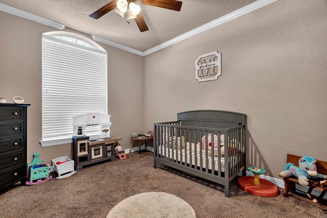 265 Towering Oaks Lane, Longview, TX 75602