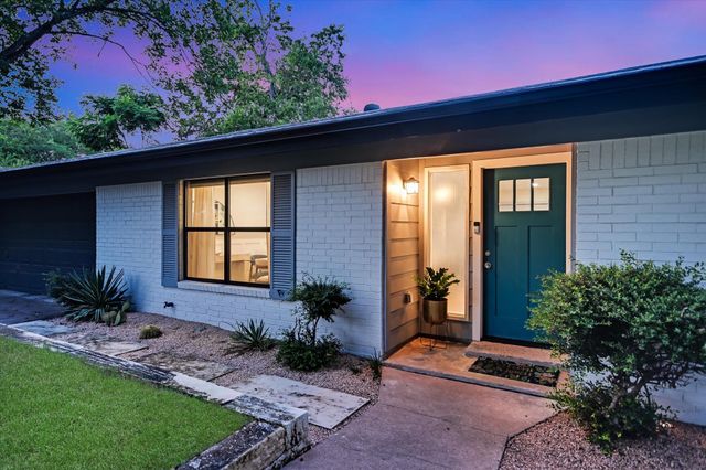 1006 Hollybluff ST, Austin, TX 78753