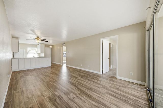 9023 MISSION OAKS BOULEVARD F, Seminole, FL 33776