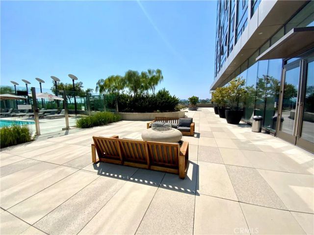 889 Francisco Street 1105, Los Angeles, CA 90017