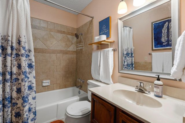 53 Halcon Place, Hot Springs Village, AR 71909