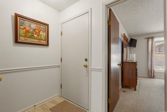 53 Halcon Place, Hot Springs Village, AR 71909