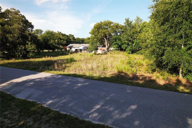 621 NW 57TH AVENUE, Ocala, FL 34482