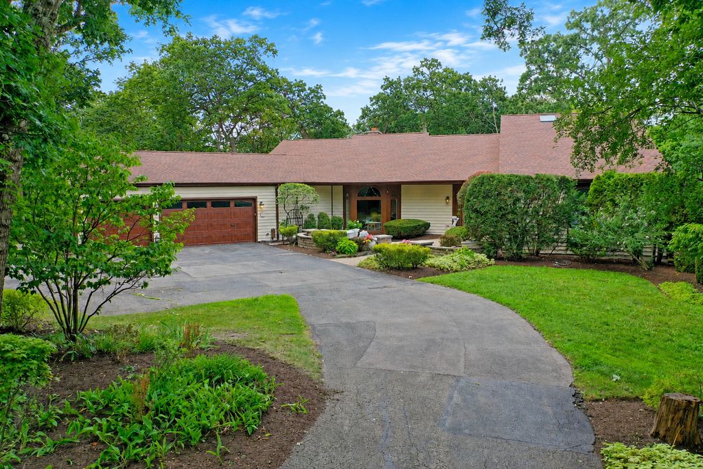 75 Miller Road, Hawthorn Woods, IL 60047 — photo 2