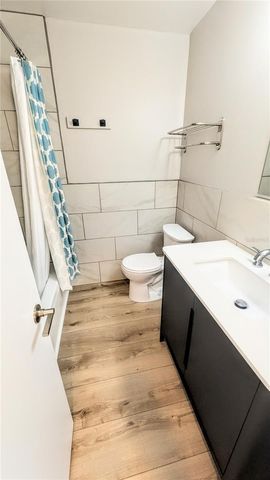 6973 MADONNA PLACE, Sarasota, FL 34243