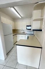 3640 NW 9th St 406, Miami, FL 33125