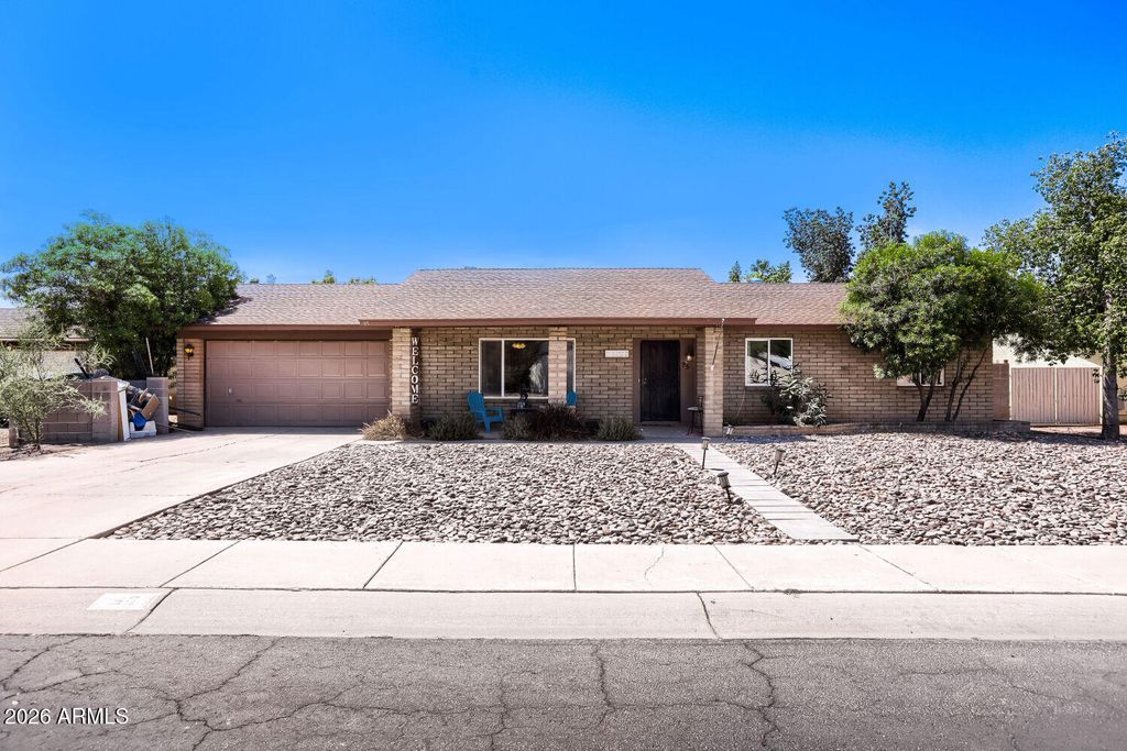 Image 25 of property listing at 95 W SAN REMO Street, Gilbert, AZ 85233