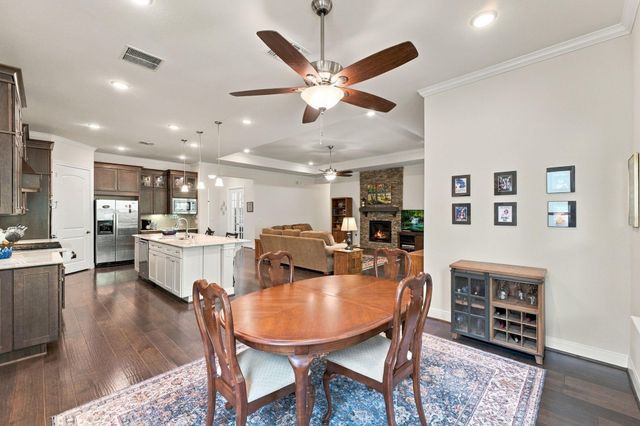 236 Appaloosa Court, The Woodlands, TX 77382