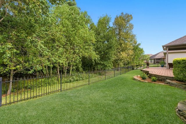 236 Appaloosa Court, The Woodlands, TX 77382
