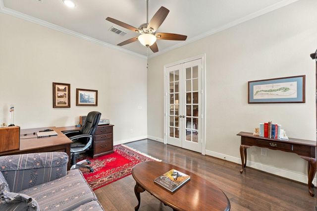 236 Appaloosa Court, The Woodlands, TX 77382