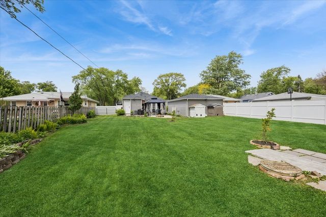 21955 Millard Avenue, Richton Park, IL 60471