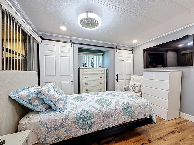 32 WILLIAM PENN WAY 1, Palm Harbor, FL 34684