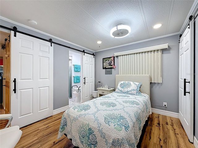 32 WILLIAM PENN WAY 1, Palm Harbor, FL 34684