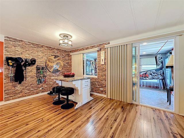 32 WILLIAM PENN WAY 1, Palm Harbor, FL 34684