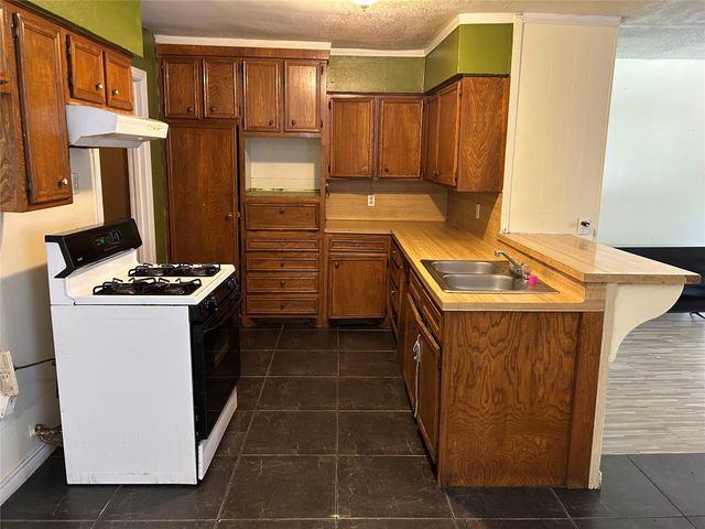 2008 Dade Street, Pasadena, TX 77502