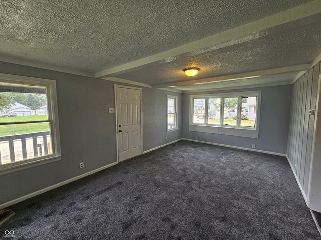 704 W Madison Street, Alexandria, IN 46001