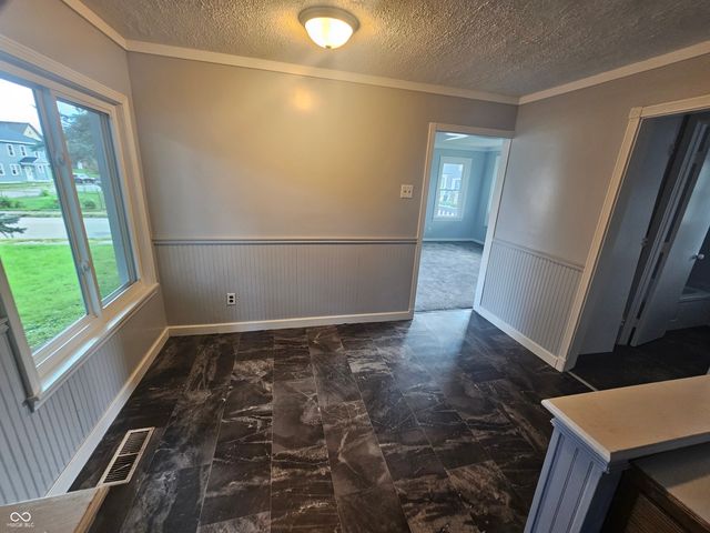 704 W Madison Street, Alexandria, IN 46001