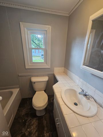 704 W Madison Street, Alexandria, IN 46001