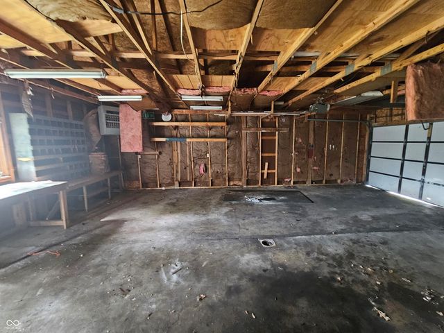 704 W Madison Street, Alexandria, IN 46001
