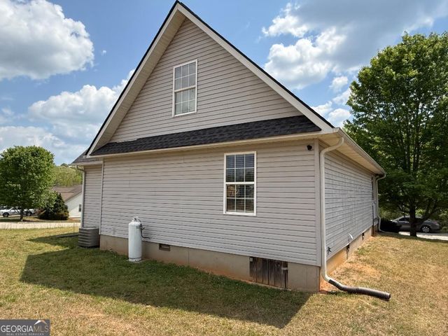 121 Saluda Drive, Demorest, GA 30535